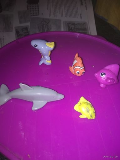 Маленькие игрушки рыбки