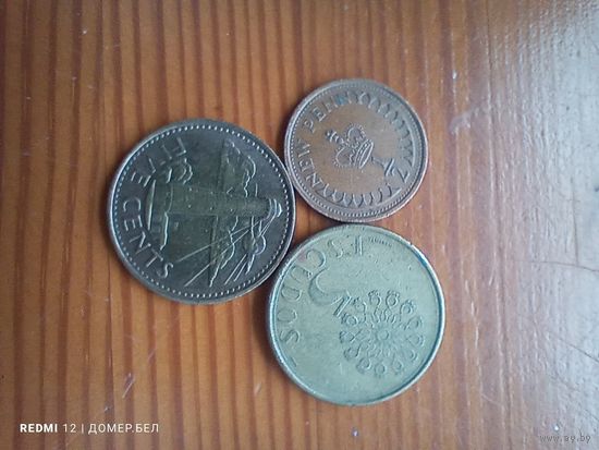 Барбадос 5 центов 2012, Португалия 5 эскудо 1986, Великобритания пол пени 1977-70