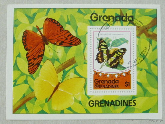 Гренада. Бабочки. ( Блок ) 1975 года. *4.