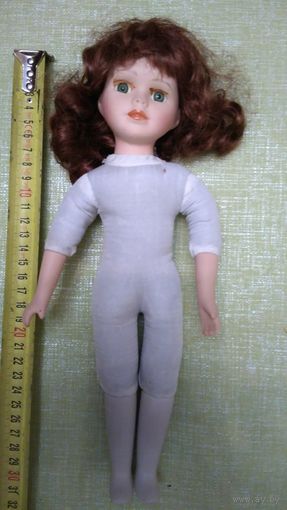 Кукла фарфоровая (9), 30 см