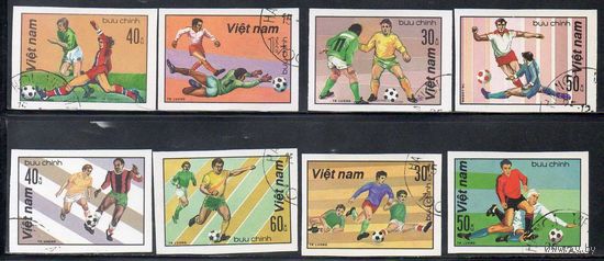 Чемпионат мира по футболу Вьетнам 1982 год б/з серия из 8 марок