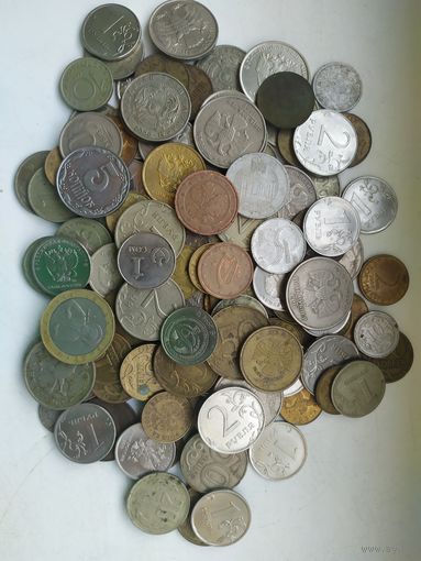 Монеты России и других стран 140 штук