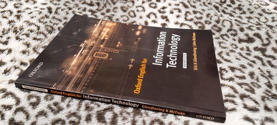 Книга на английском - Oxford English for Information technology: Teacher's Guide (учебник английского языка в сфере информационных технологий - книга учителя)