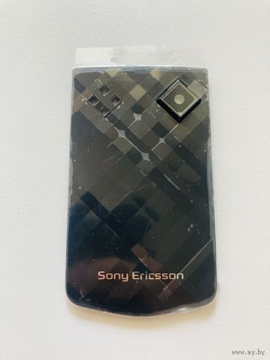 Sony Ericsson Z555i front cover black. PN: 12966