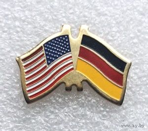 Флаги Германии и США. Фрачник