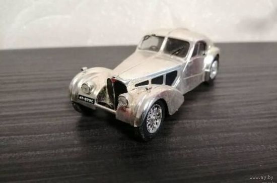 Bugatti 57 sc
