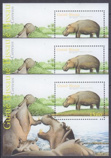 2001 Гвинея-Бисау 2008/B376x3 Фауна - Бегемоты 30,00 евро