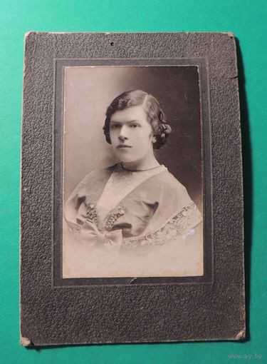 Фото "Красавица", 1913 г., кабинет-портрет, фот. Ногтев, г. Надеждинск, Пермская губ.