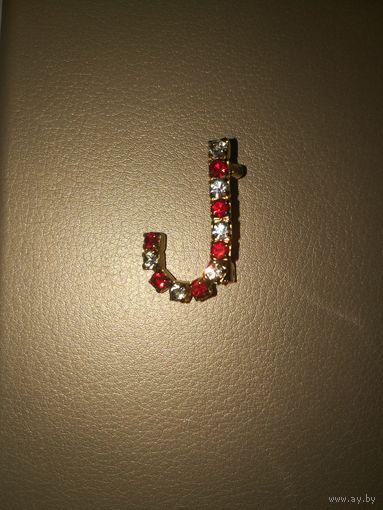 Винтажная брошка со стразами, буква "J"