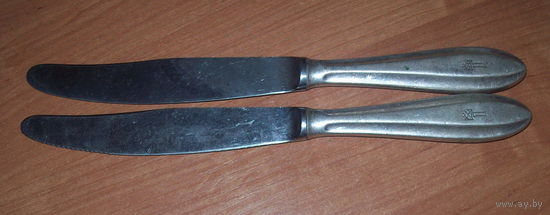 2 столовых ножа с посеребренными ручками Западная Европа