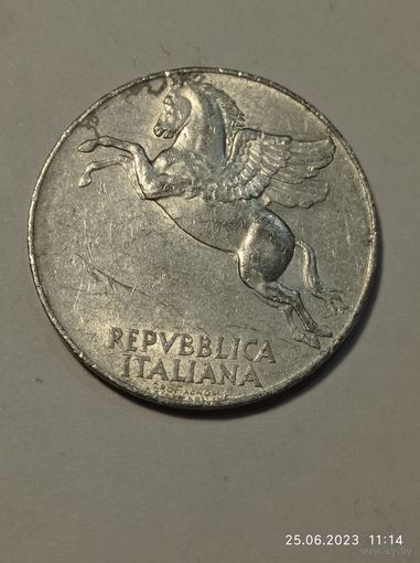 Италия 10 лир 1950 года .