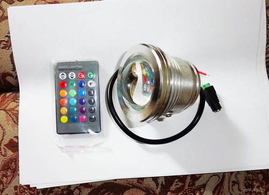 Светодиодный прожектор RGB 10 Вт. 12В, влагонепроницаемый.