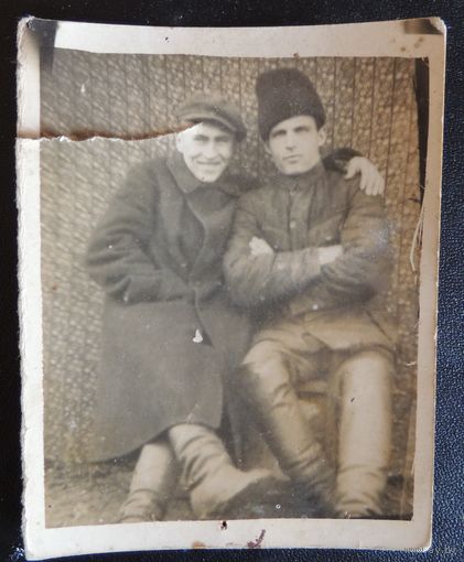 Фото "Друзья", в. Дребск, Полесье, совр. Лунинецкий район, 1925 г.