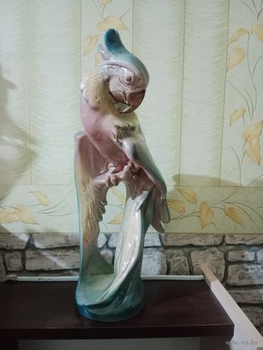 Статуэтка фарфор попугай номерной Чехословакия в отличном состоянии