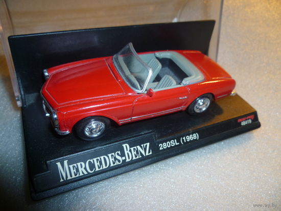 Модель авто "Mercedes Benz 280SL".1968. 1:43.