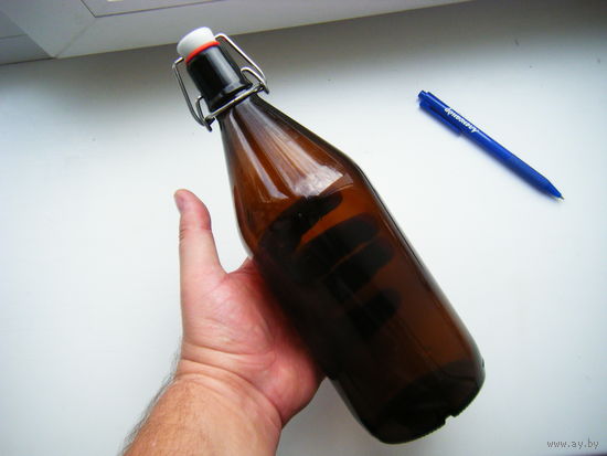 Пивная бутылка  ( 1 литр)