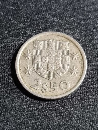 Португалия 2.5 эскудо 1974