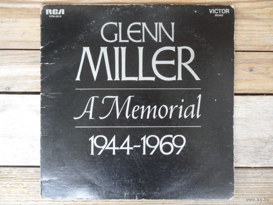 Конверт пластинки - Glenn Miller. A Memorial 1944-1969