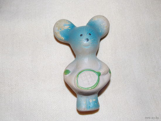 Мышка с ракеткой- резиновая игрушка СССР, пищалка, старая резина