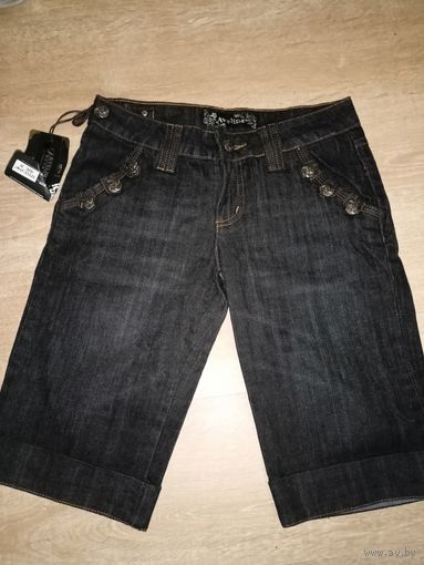 Новые джинсовые шорты 42-44 размер