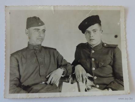 Фото солдат 40-е годы. Размер 8.5-11.5 см.