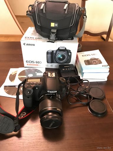 Зеркальная камера Canon EOS 60D Kit 18-55mm IS II (18 Мп)