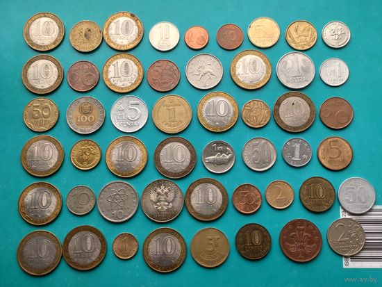 50 монет мира без повторов, среди них очень много юбилейки РФ. (1).