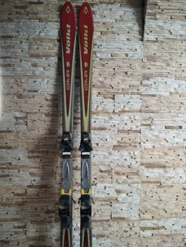 Лыжи "Volkl"