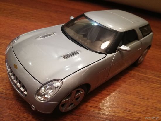 Chevy Nomad Concept 1/18 (Yat Ming)