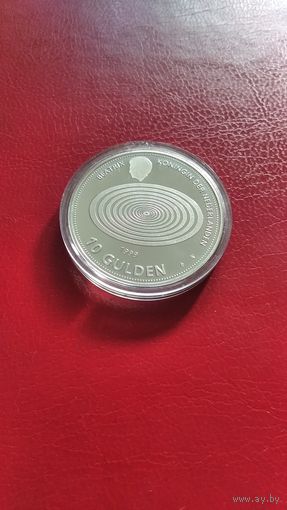 Нидерланды 10 гульденов 1999г. Миллениум, серебро