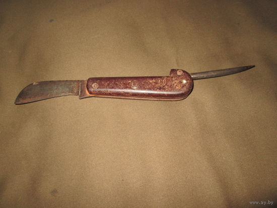 Нож шлюпочный,боцманский со свайкой.С рубля.