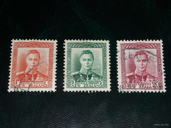 Новая Зеландия 1938 - 1947 Стандарт. Георг VI. 3 марки одним лотом