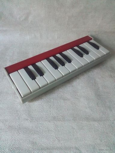 Игрушка музыкальная клавиши дудка ГДР