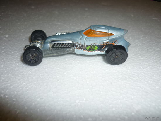 Модель авто SWEET 16. 1997г. Mattel-HotWheels. масштаб 1:64.