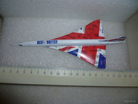 Модель самолёта Concorde. 1:200. CORGI