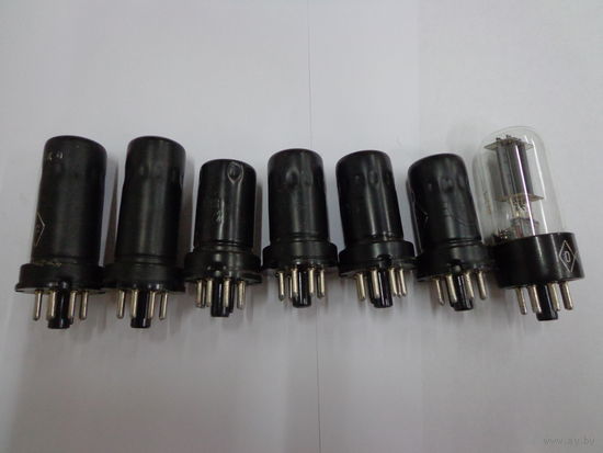 Лампы к осциллографу С1-5(комплект)