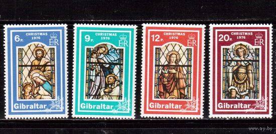 Гибралтар-1976, (Мих.342-345) **,  Рождество, Витражи