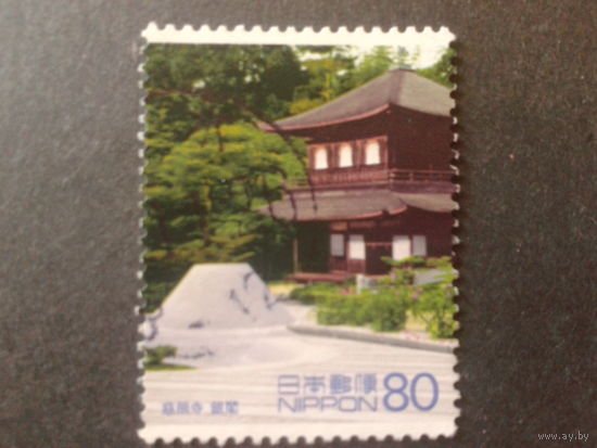 Япония 2002 здание, марка из блока