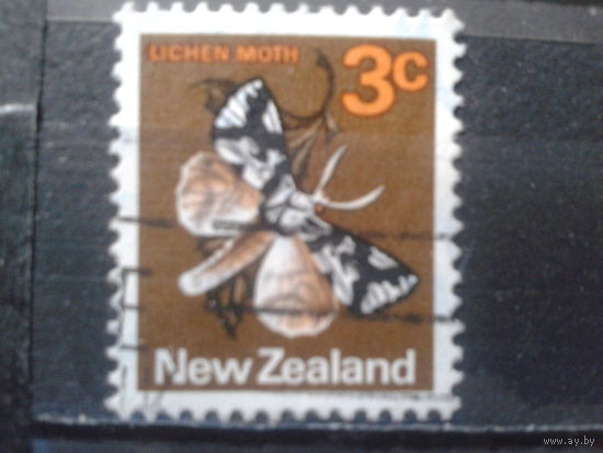 Новая Зеландия 1970 Бабочка 3с
