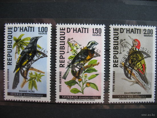 Гаити. Птицы и надпечатка Apollo XI , 1969 г.  к.ц. - 5 евро. см. условие.