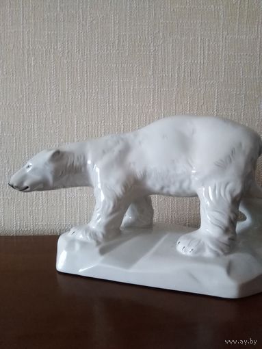 Большой интерьерный белый медведь Европа редкость антиквариат