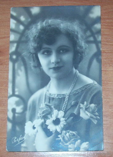 Старая фото-открытка 1928 год.Франция