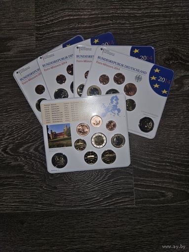 Германия 2014 год 5 наборов разных монетных дворов A D F G J. 1, 2, 5, 10, 20, 50 евроцентов, 1, 2 евро и 2 юбилейных евро. Официальный набор BU монет в упаковке.